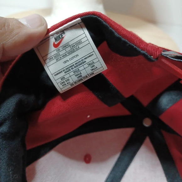 Vintage Nike Red Black Unisex Snapback Baseball Hat RN 56323 see pictures for re - Picture 6 of 6
